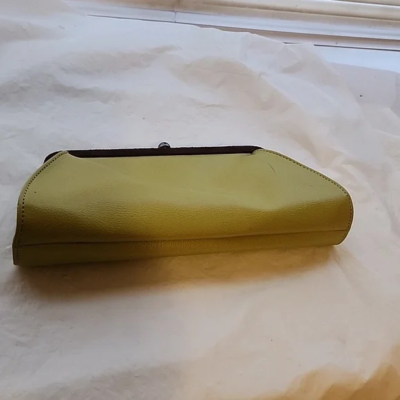 CLUTCH HANDBAG - Picture 1 of 5